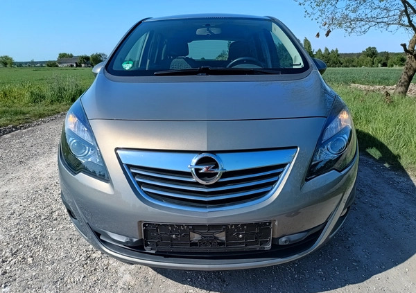 Opel Meriva cena 20999 przebieg: 151000, rok produkcji 2010 z Kłobuck małe 379